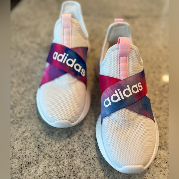 adidas Shoes - Adidas Cloud foam shoes Ladies